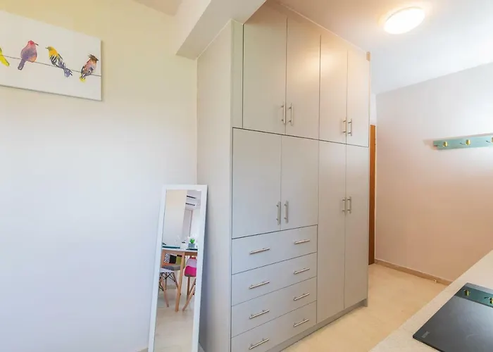 شقة Mantisses كالاماتا